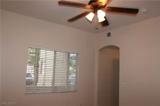 Photo #3: 2217413 Listing