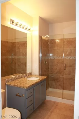 Photo #5: 2217413 Listing