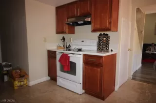 Photo #5: 2217486 Listing