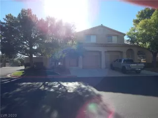 Photo #1: 2217487 Listing