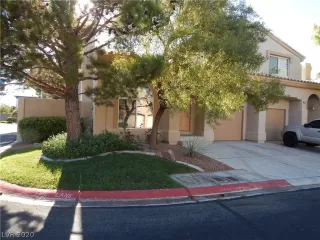 Photo #2: 2217487 Listing