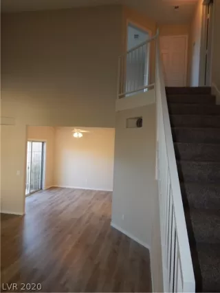 Photo #5: 2217487 Listing