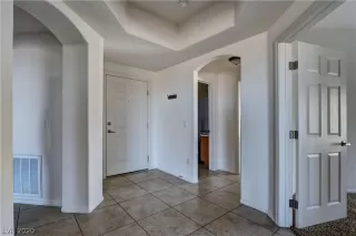 Photo #3: 2217534 Listing 