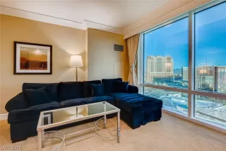 Photo #3: 2217557 Listing 