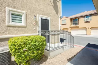 Photo #4: 2217564 Listing 