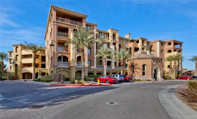 MLS: 2217576 Condo For Sale