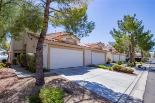 Photo #1: 2217581 Listing