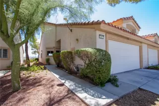 Photo #2: 2217581 Listing