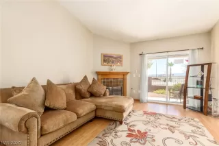 Photo #6: 2217581 Listing