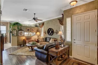 Photo #3: 2217635 Listing