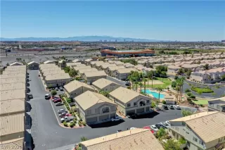 Photo #1: 2217671 Listing