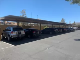 Photo #4: 2217675 Listing