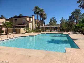 Photo #6: 2217675 Listing