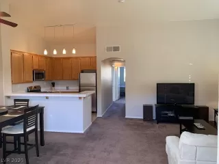 Photo #2: 2217718 Listing