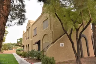 Photo #1: 2217742 Listing