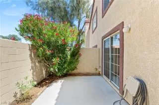 Photo #3: 2217782 Listing 