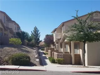 Photo #3: 2217797 Listing 