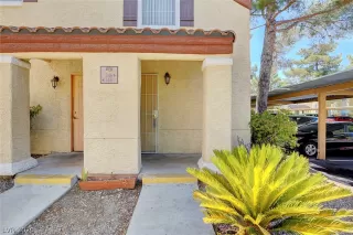 Photo #3: 2217806 Listing