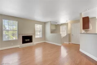 Photo #6: 2217806 Listing