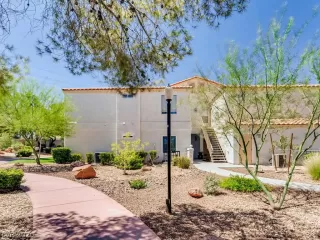 Photo #3: 2217834 Listing