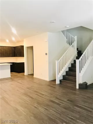 Photo #3: 2217850 Listing 