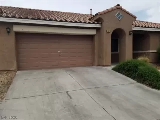 Photo #1: 2217877 Listing 