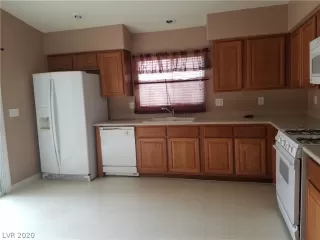 Photo #4: 2217877 Listing 