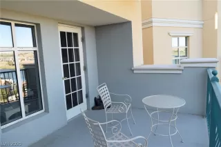 Photo #4: 2217901 Listing 