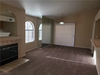 Photo #1: 2217932 Listing