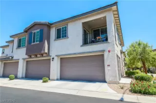 Photo #2: 2218002 Listing