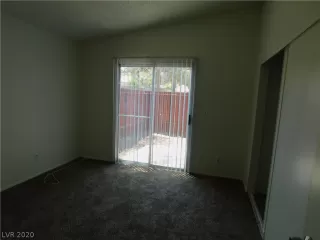 Photo #3: 2218025 Listing 