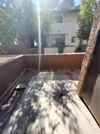 Photo #6: 2218062 Listing