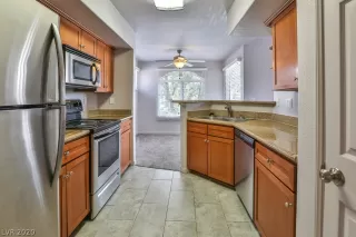 Photo #6: 2218064 Listing