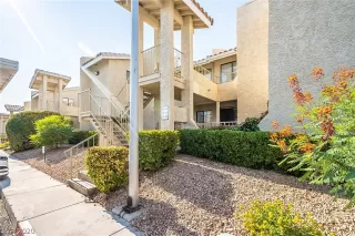 Photo #2: 2218078 Listing