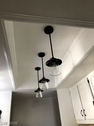 Photo #6: 2218078 Listing