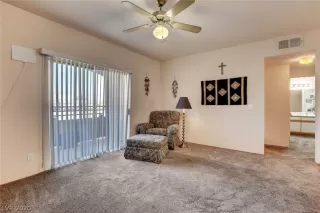 Photo #2: 2218139 Listing