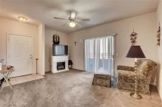 Photo #3: 2218139 Listing