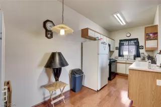 Photo #6: 2218139 Listing