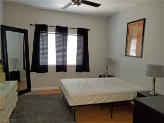 Photo #4: 2218170 Listing