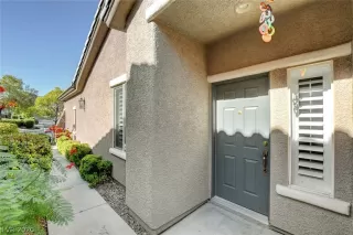 Photo #2: 2218177 Listing