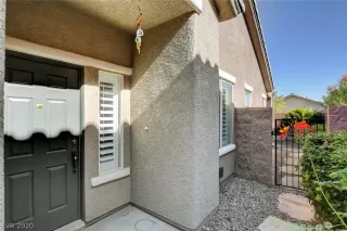 Photo #3: 2218177 Listing