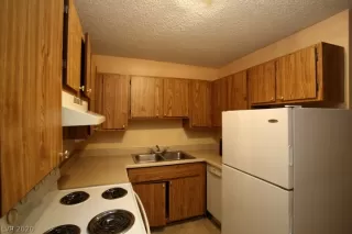 Photo #4: 2218186 Listing 