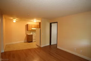 Photo #5: 2218186 Listing 