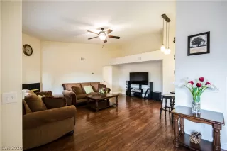 Photo #1: 2218293 Listing