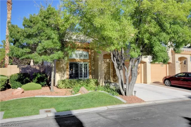 MLS: 2218324 Condo For Sale