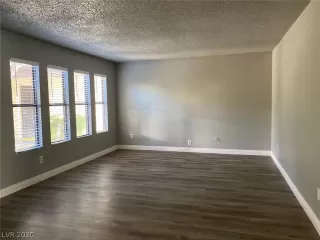 Photo #2: 2218326 Listing 