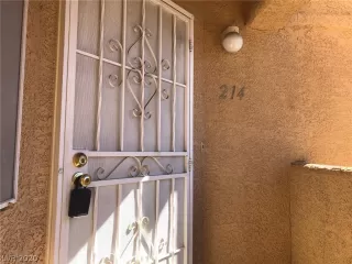 Photo #1: 2218355 Listing 