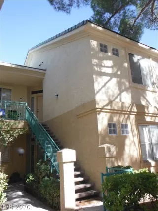 Photo #1: 2218424 Listing