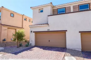 Photo #2: 2218458 Listing 