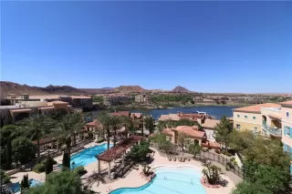 Photo #1: 2218480 Listing